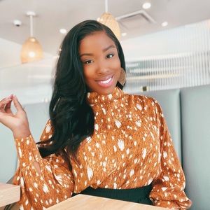 Meet your Posher, Lauren